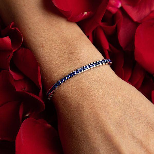 14k White Gold 6.05ct Blue Sapphire Color Fade Line Bracelet