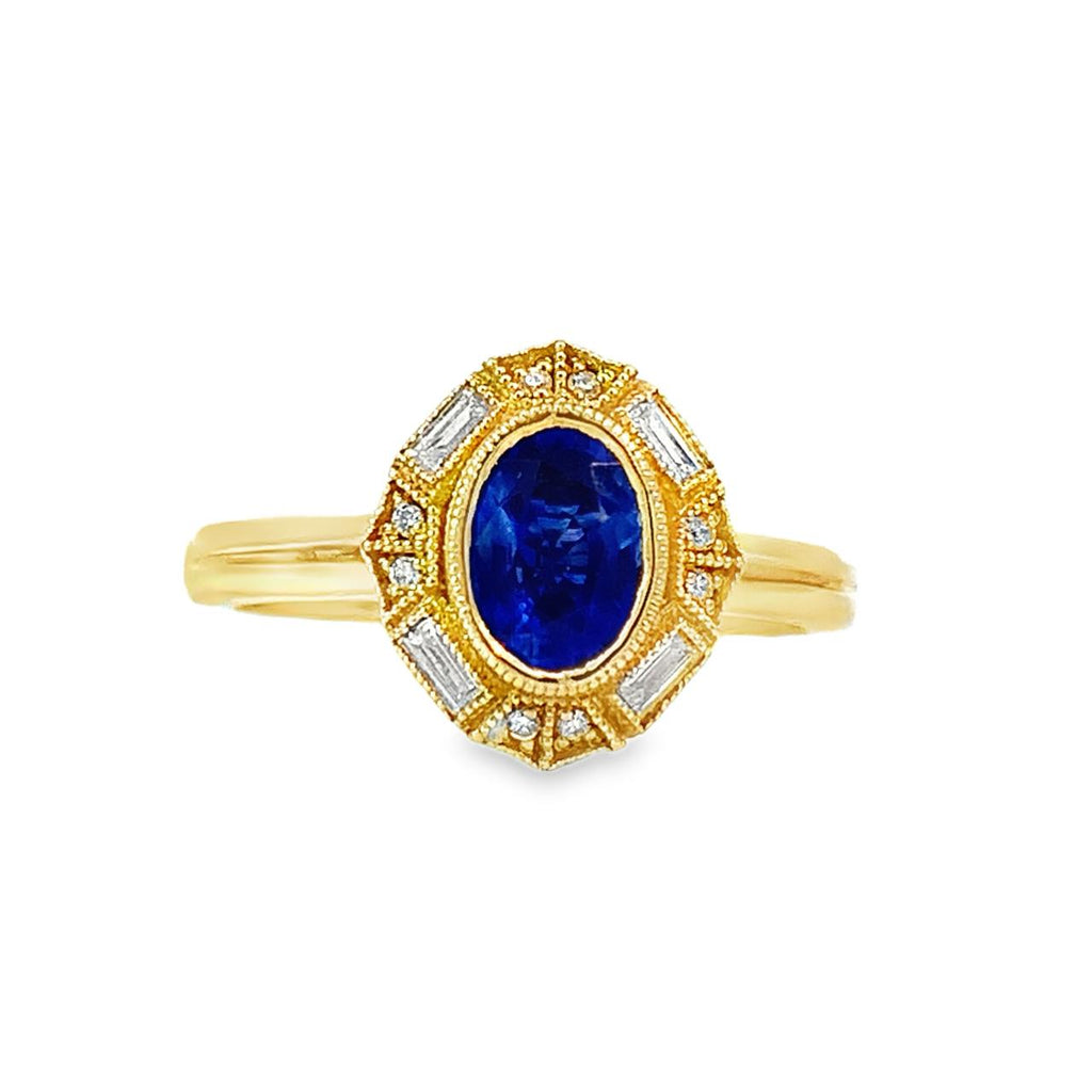 Vintage Style Blue Sapphire Ring in 14K Gold with Diamond Detailing
